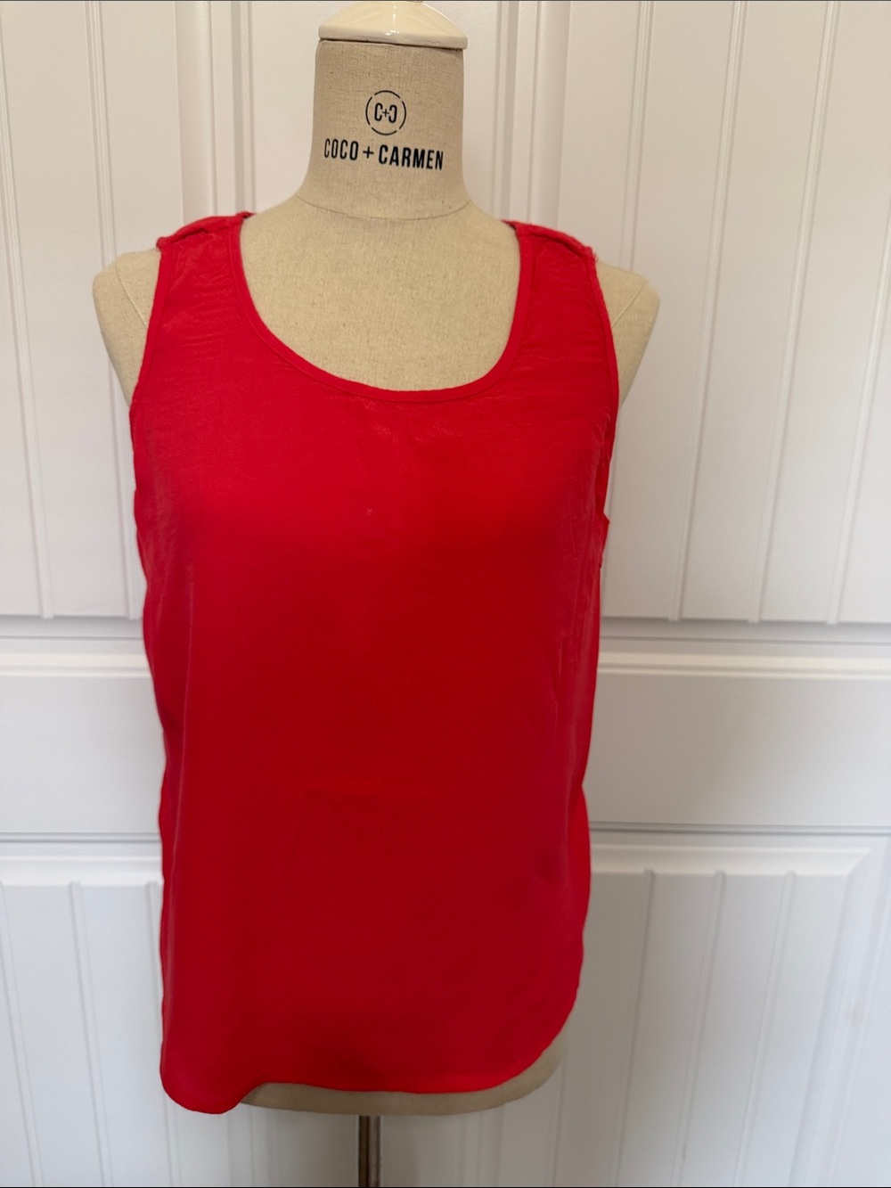 Socialite Red Scoop Neck Tank Top